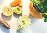 Triple Citrus & Cashew Milk Smoothie