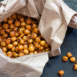 Hot Chick(peas): Sriracha-Sesame Roasted Garbanzos